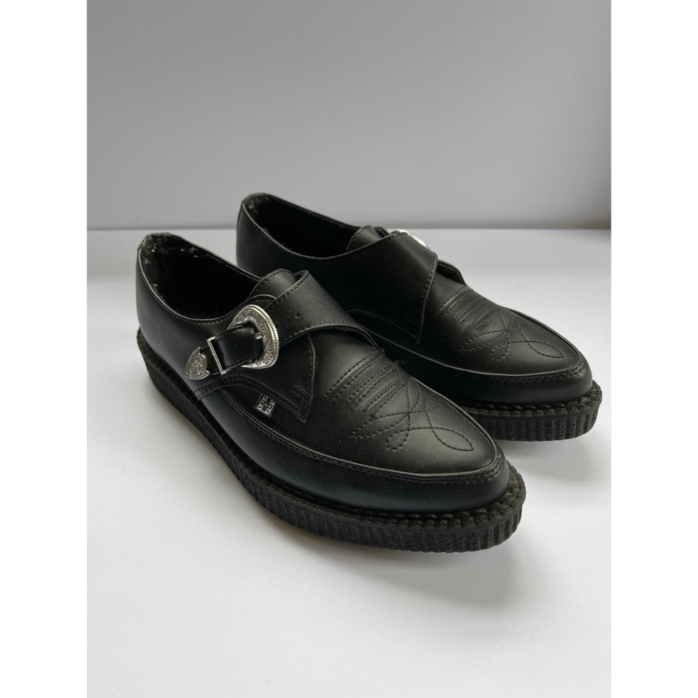 TUK Black TukSkin Pointed Buckle Creeper Platform Women’s Size 9 Men’s Size 7 - Picture 2 of 7